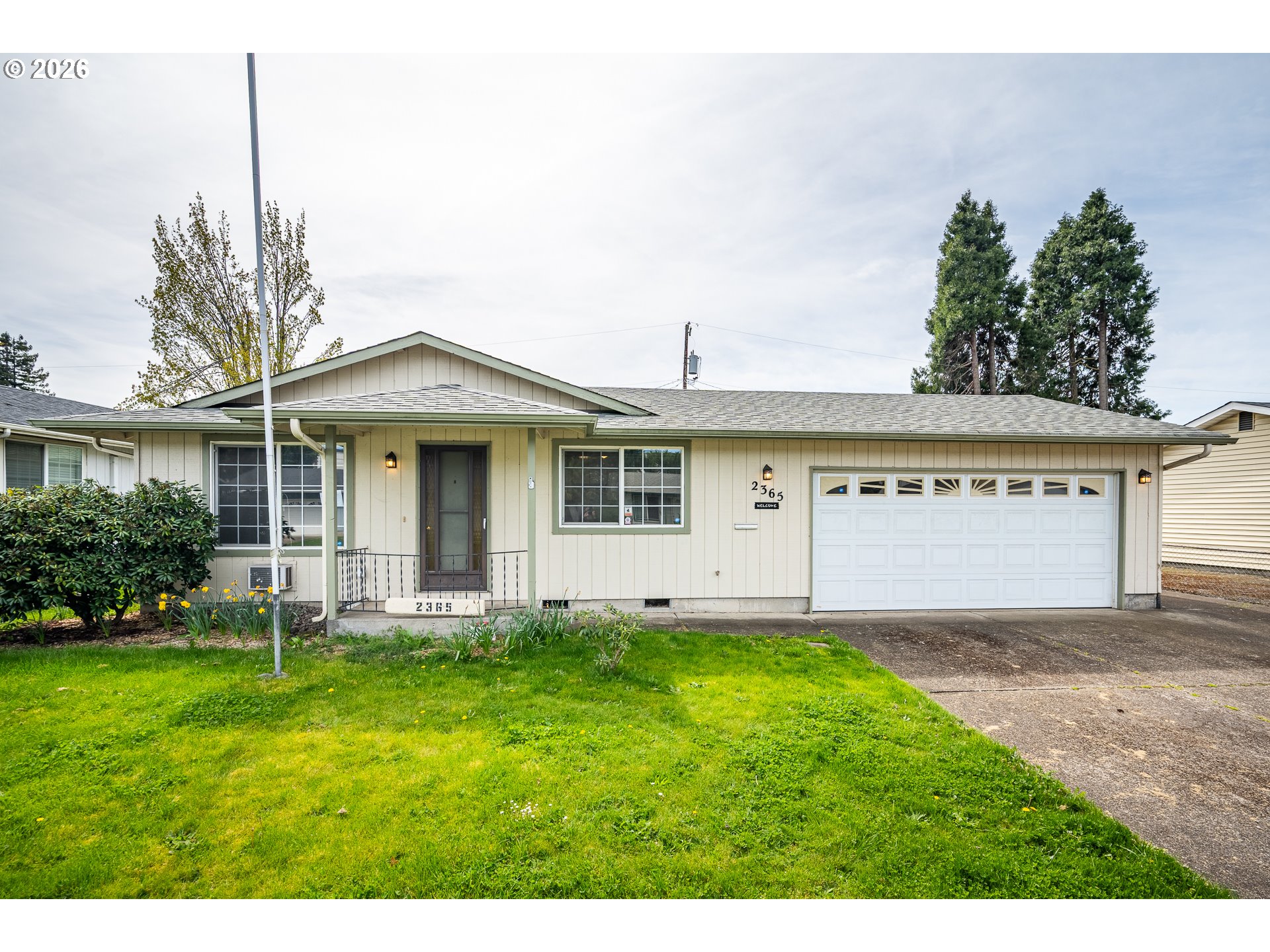 2365 L ST, Springfield, OR 97477