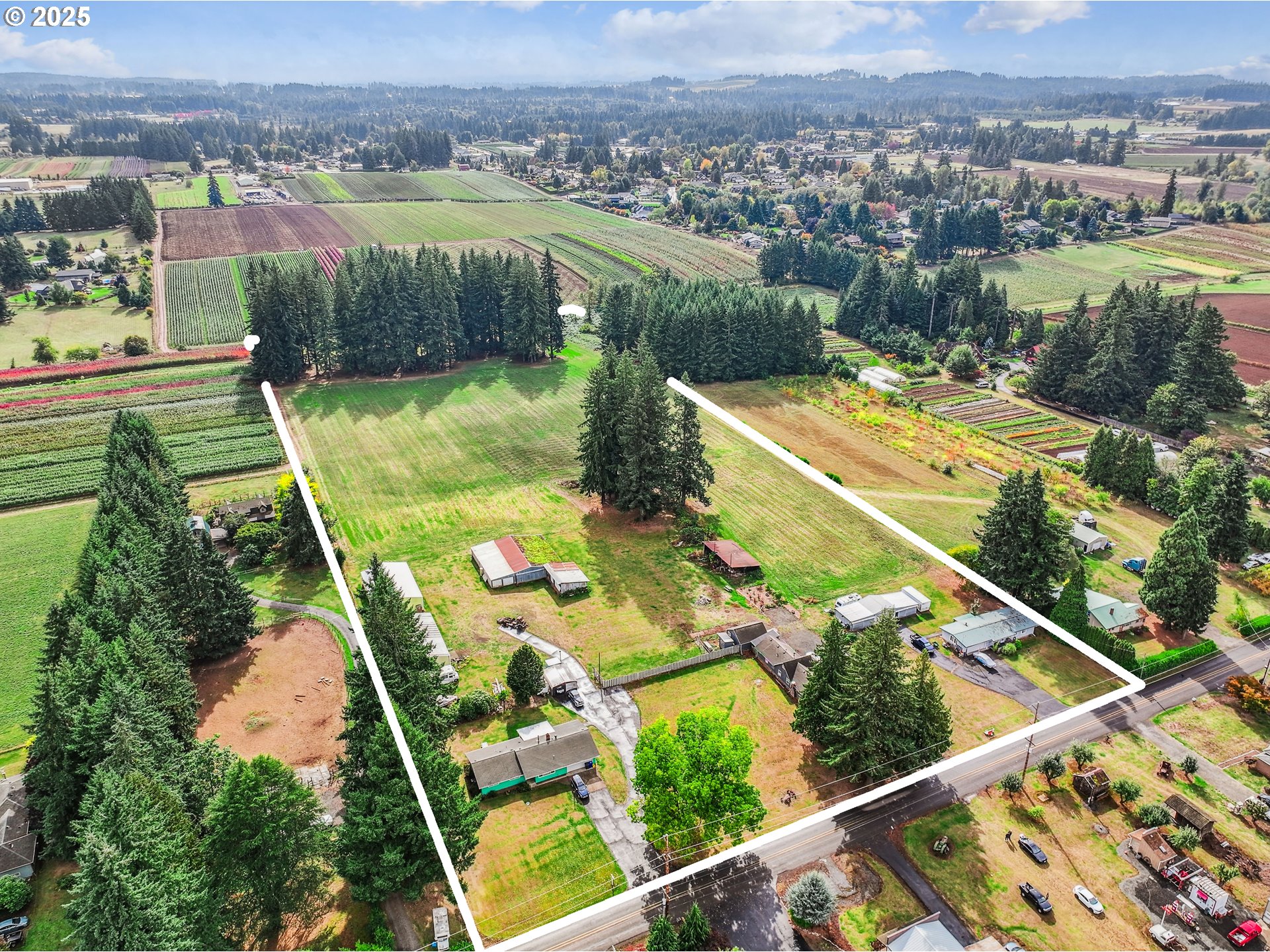 35600 DUNN RD, Boring, OR 97009