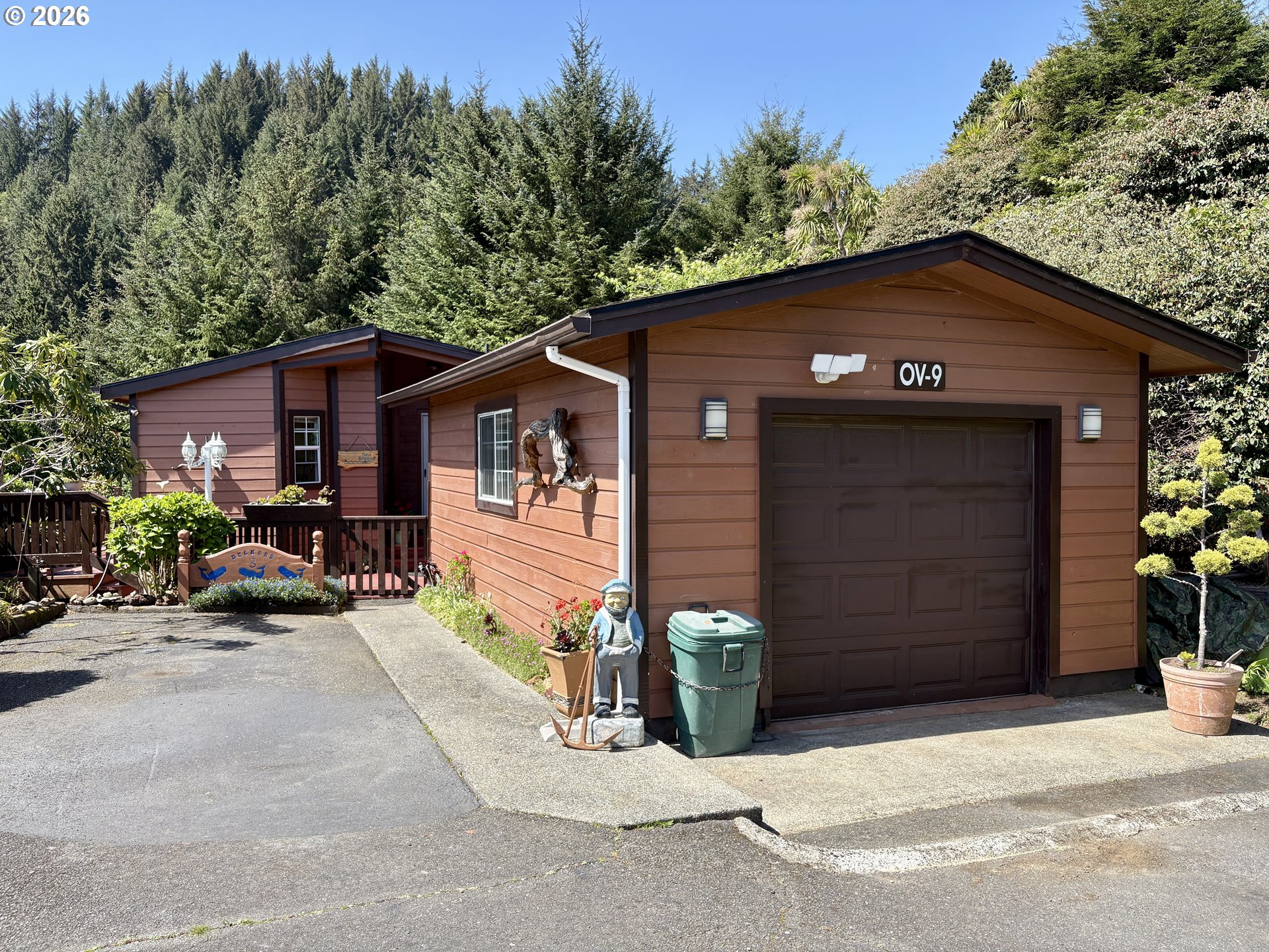 19921 WHALESHEAD RD, Brookings, OR 97415