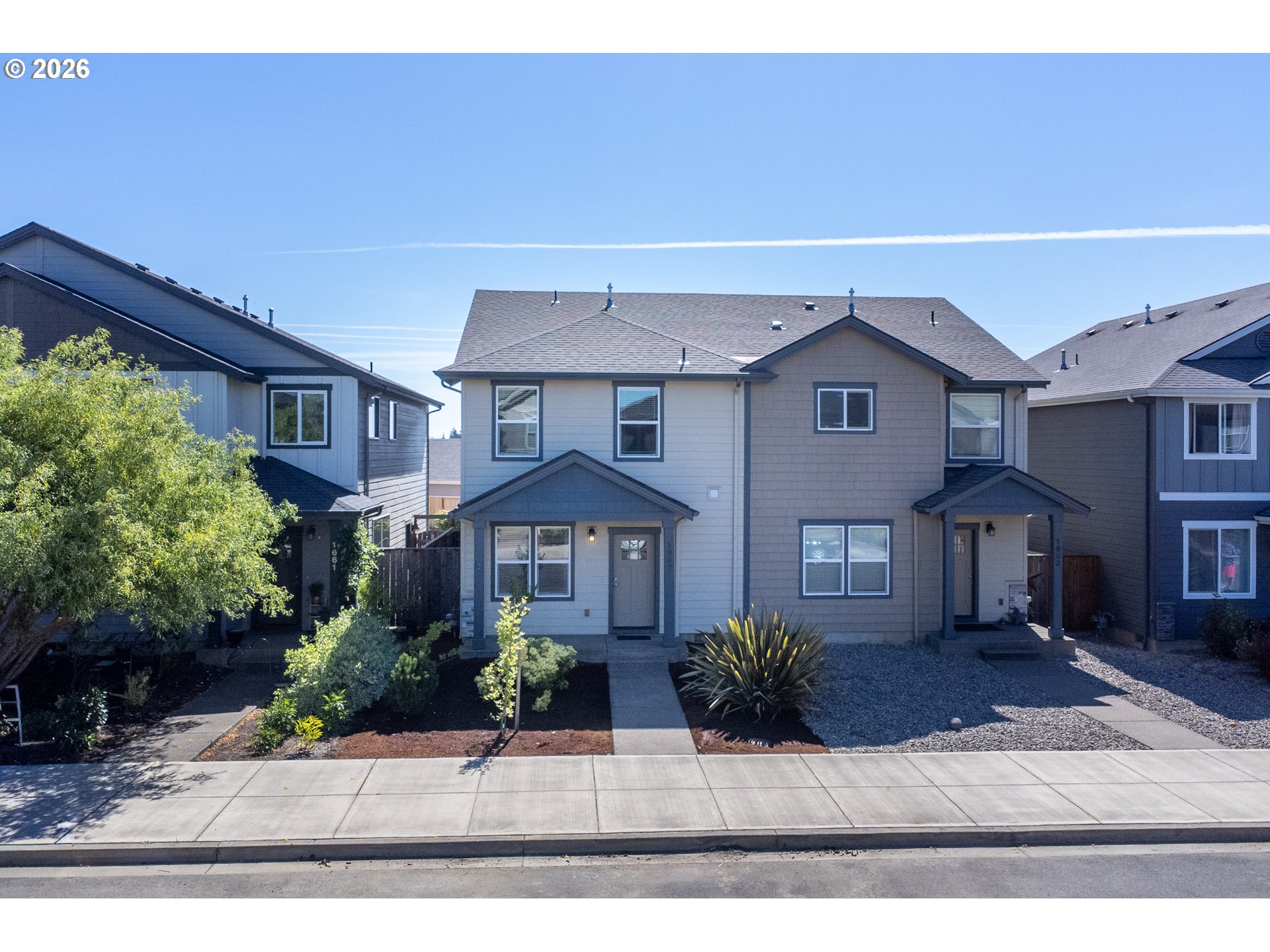 1657 BARBERRY AVE, Dallas, OR 97338