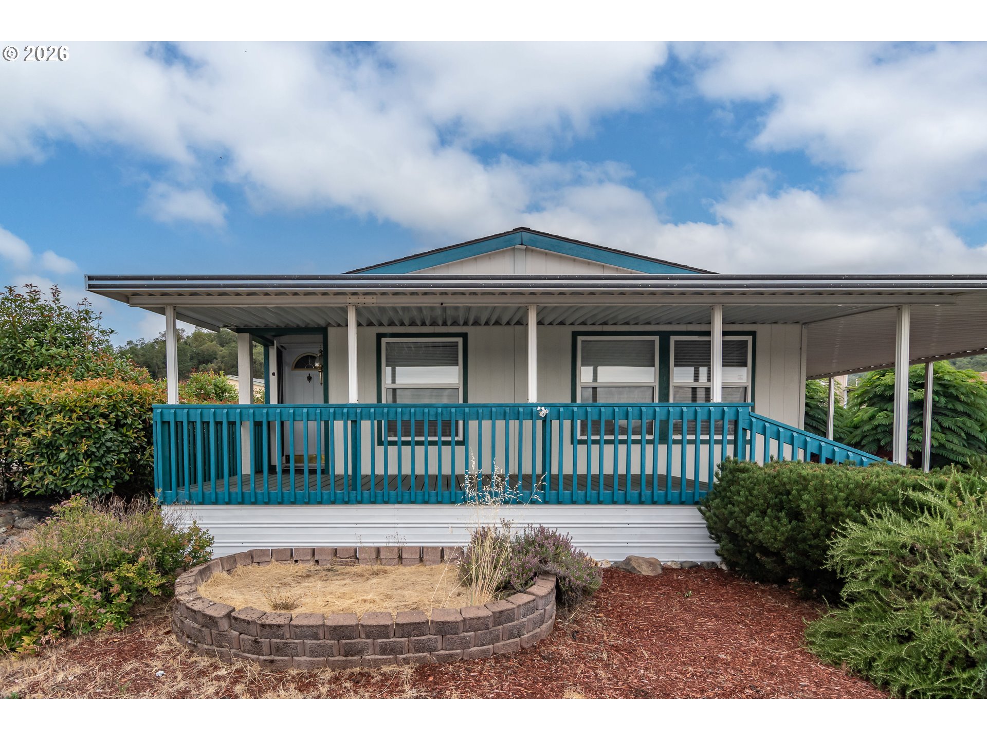 217 SHADOW RANCH LN, Roseburg, OR 97470