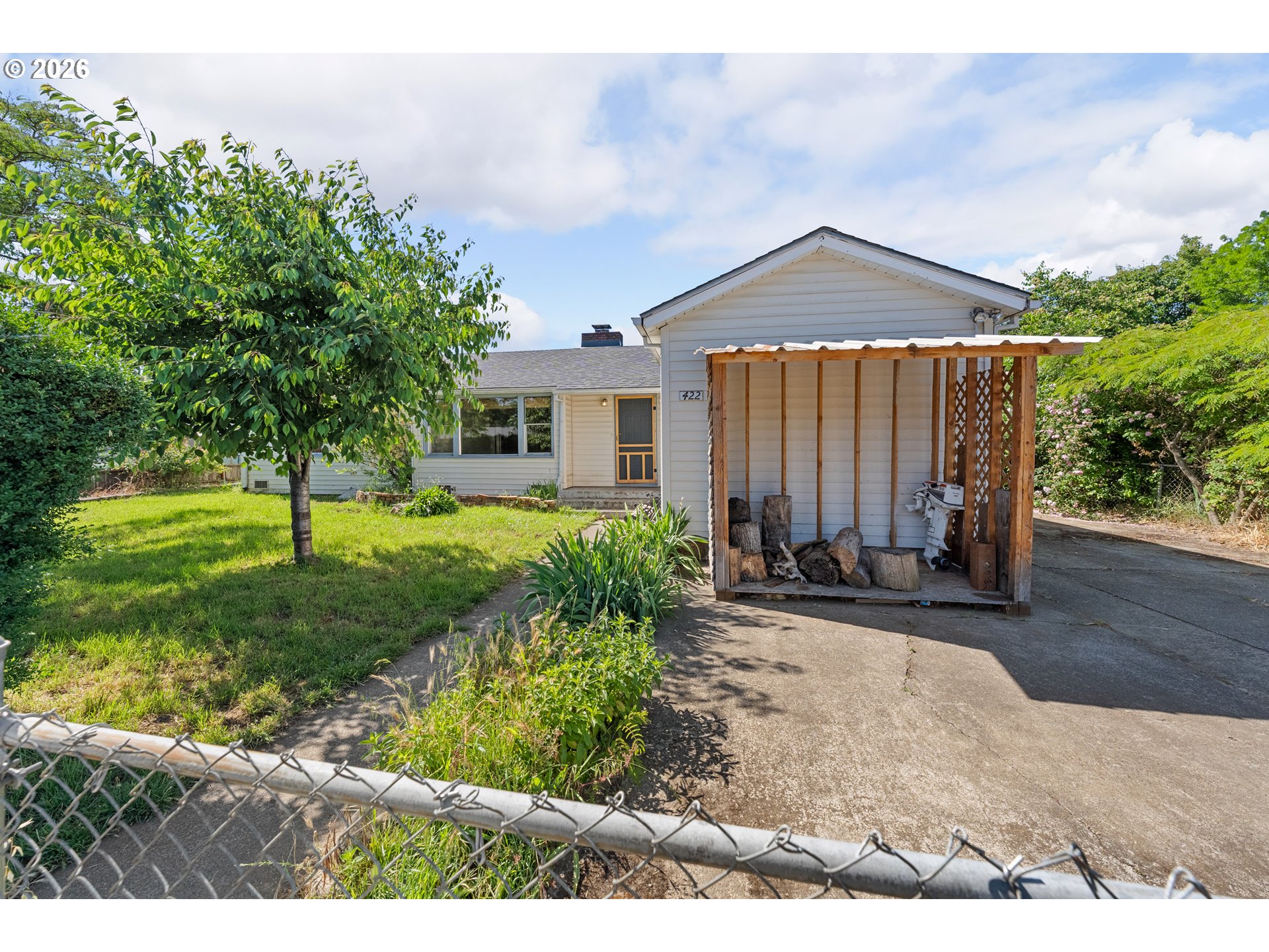 422 2ND AVE, Riddle, OR 97469