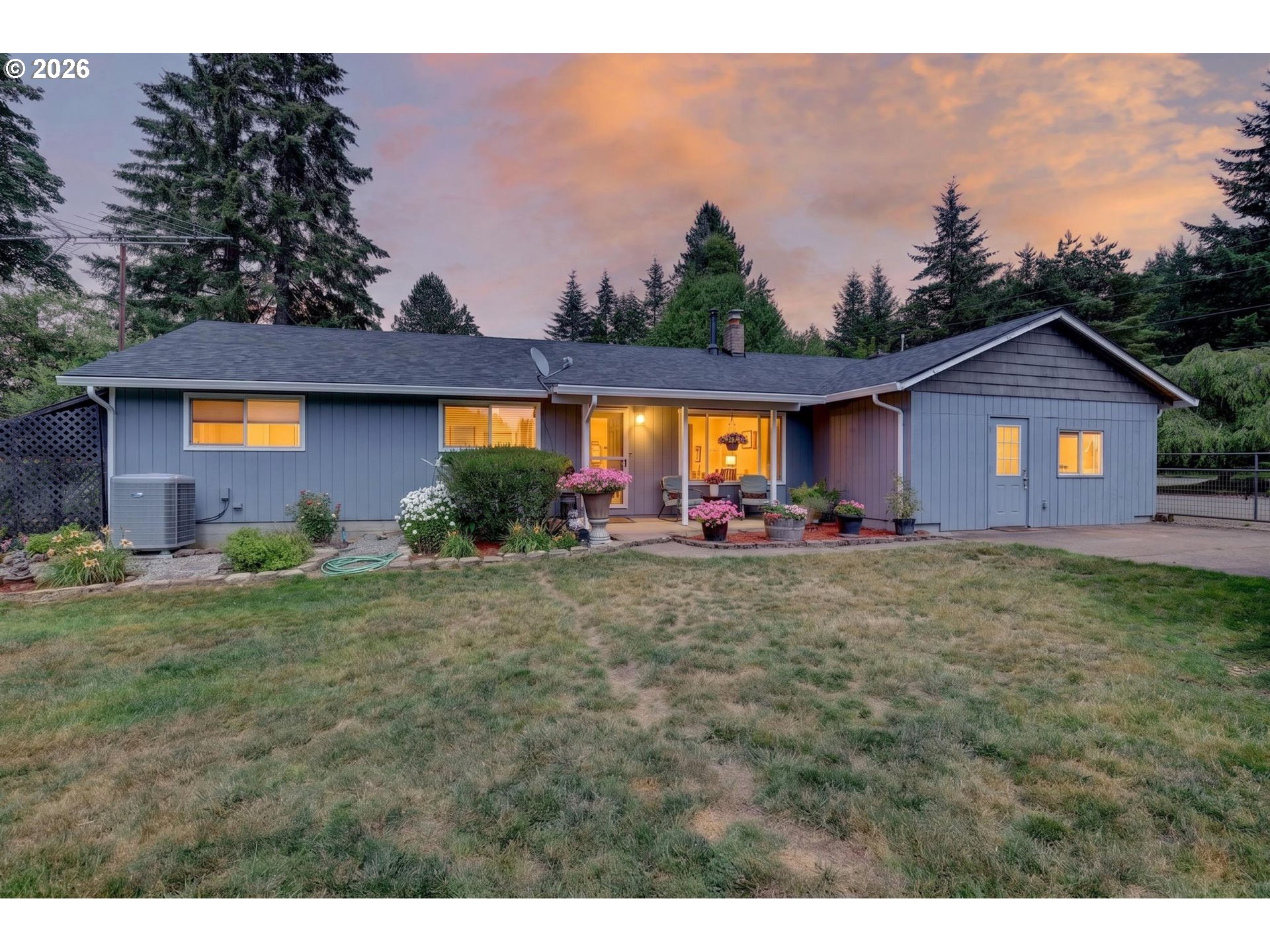 40551 LATIGO LN, Sandy, OR 97055