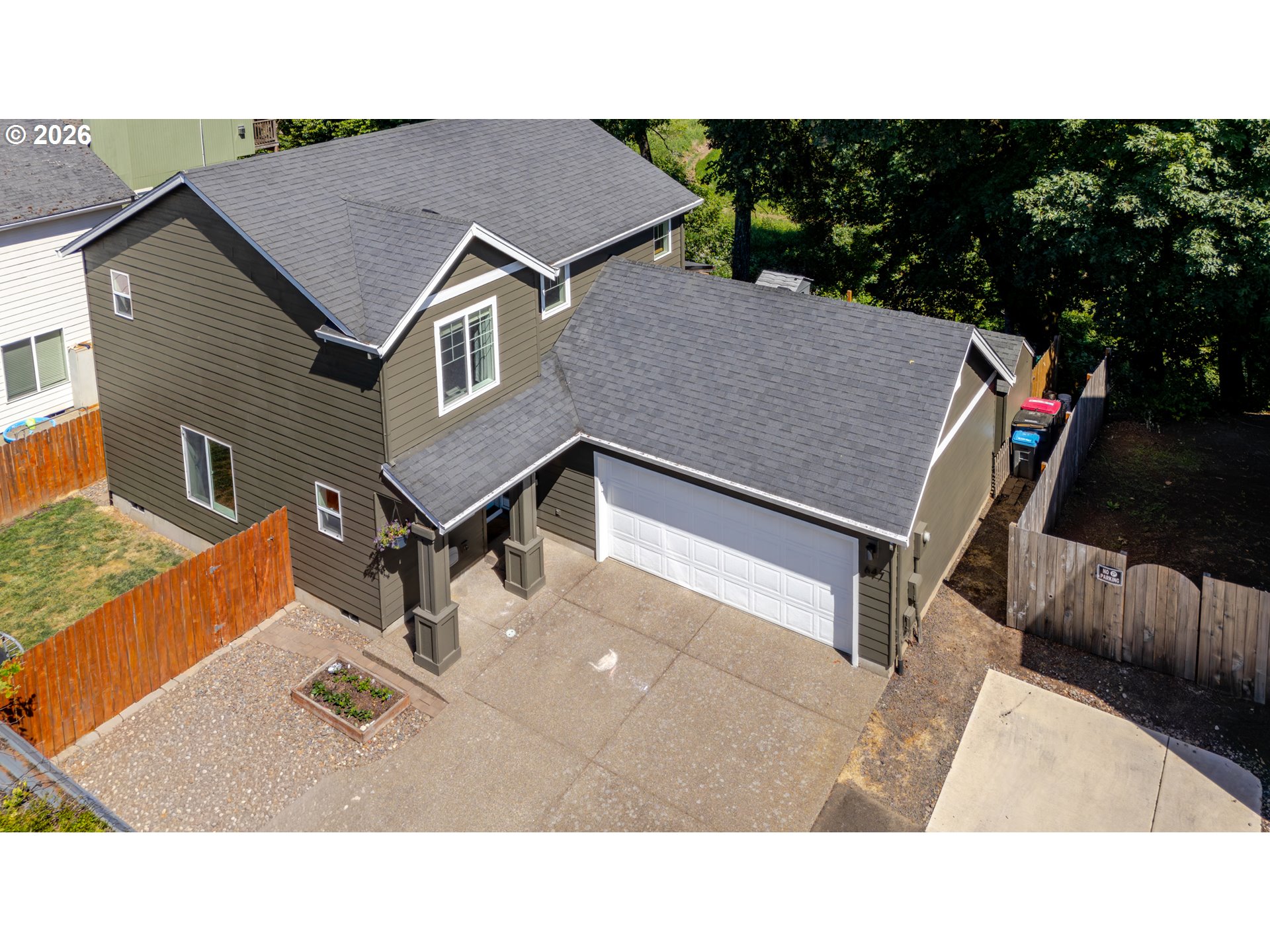 647 AUTUMN RIDGE DR, McMinnville, OR 97128