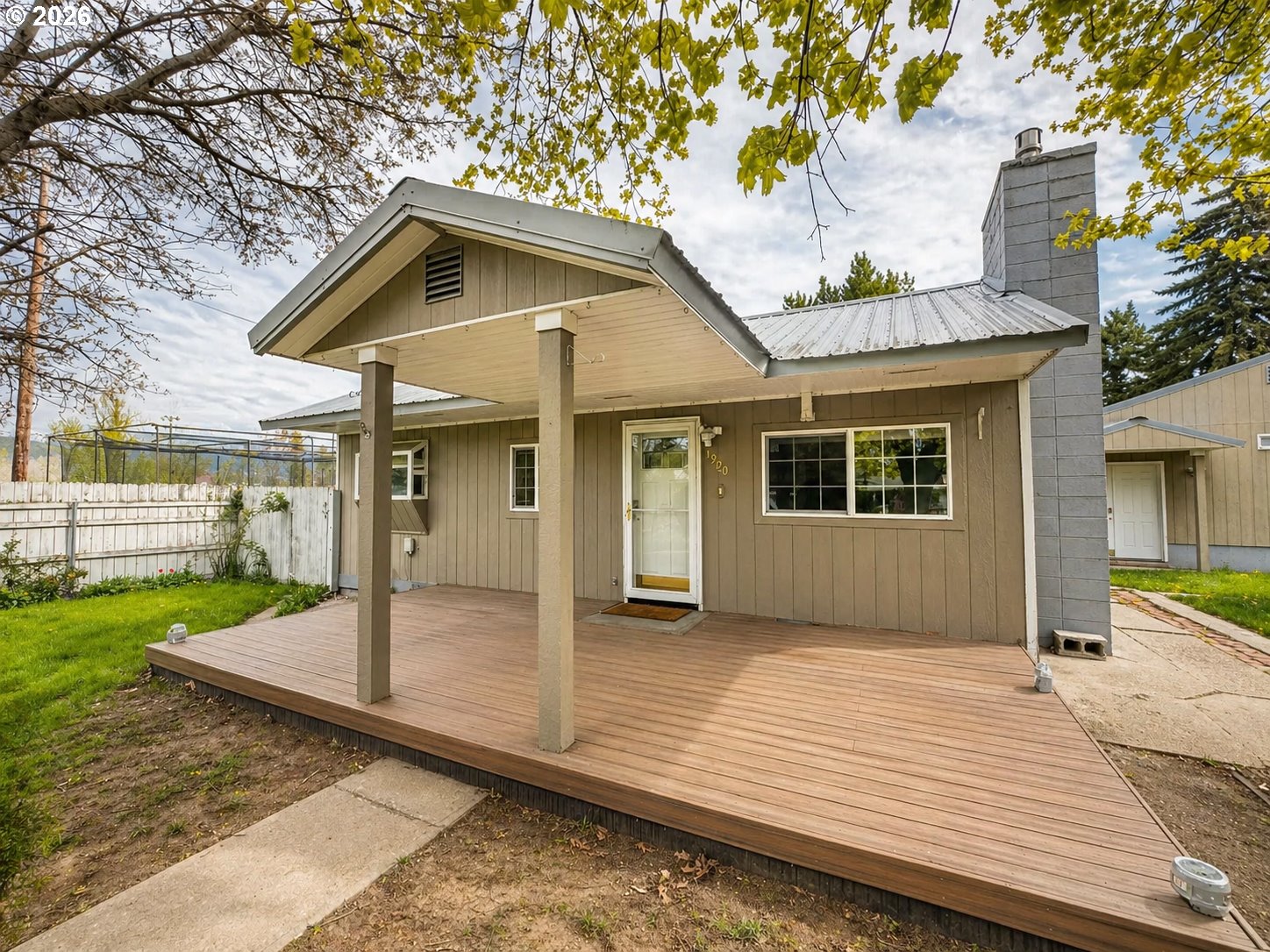 1920 Cliff ST, BakerCity, OR 97814