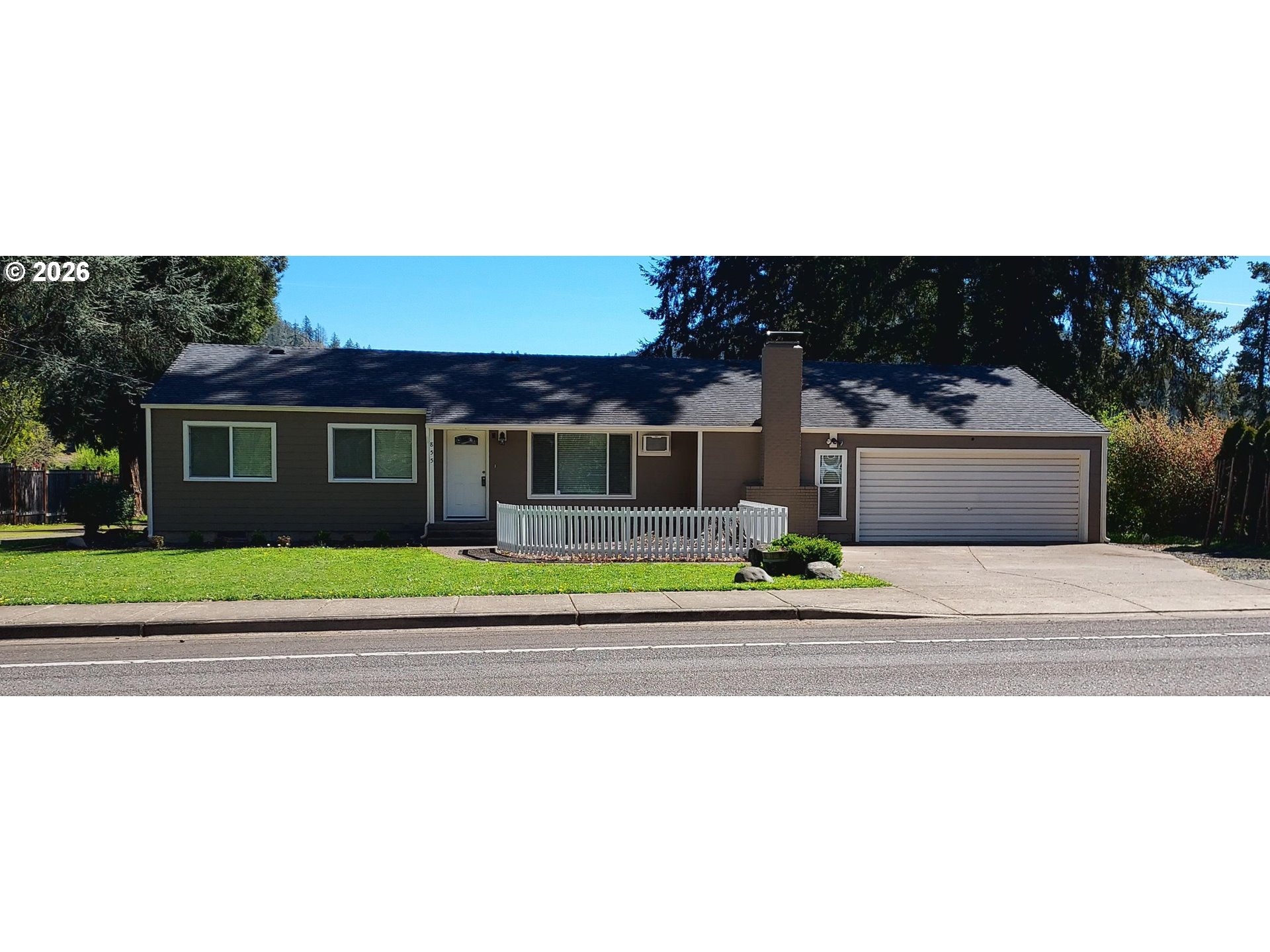 855 57TH ST, Springfield, OR 97478