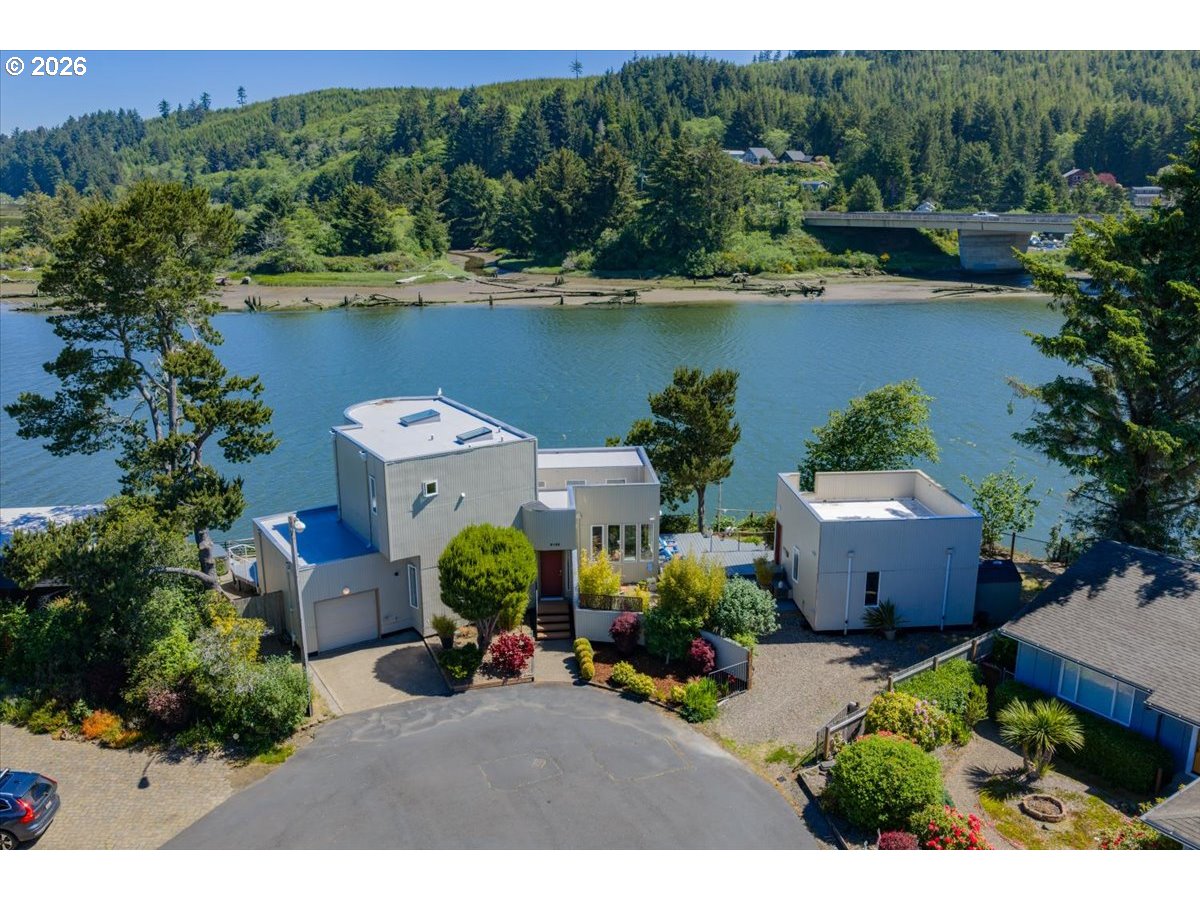 9180 KEYS PL, GlenedenBeach, OR 97388