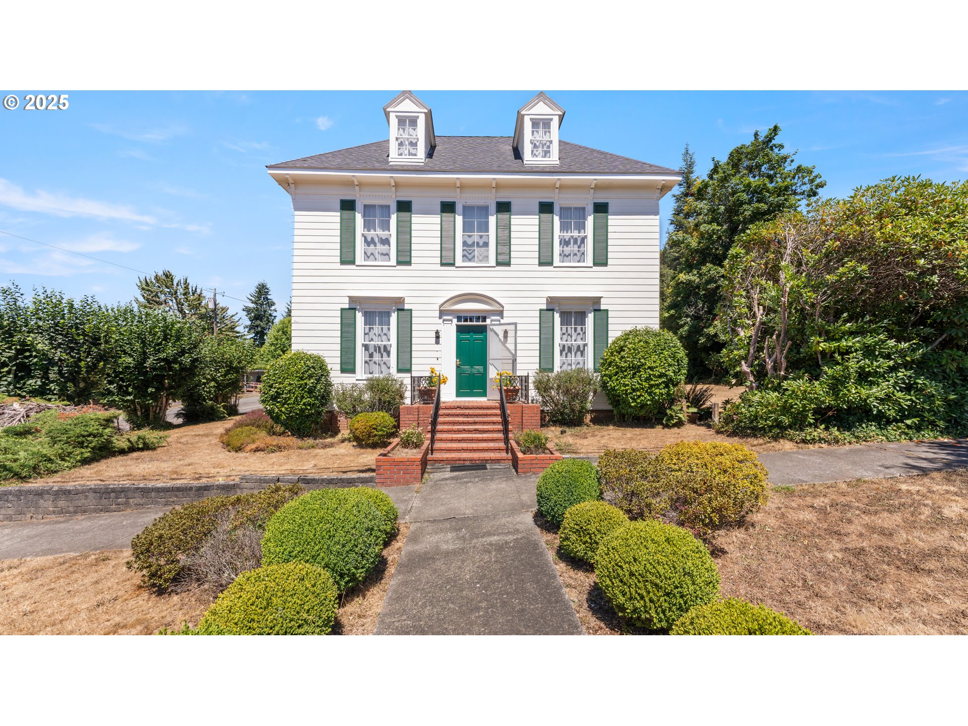 812 2ND ST, Coquille, OR 97423