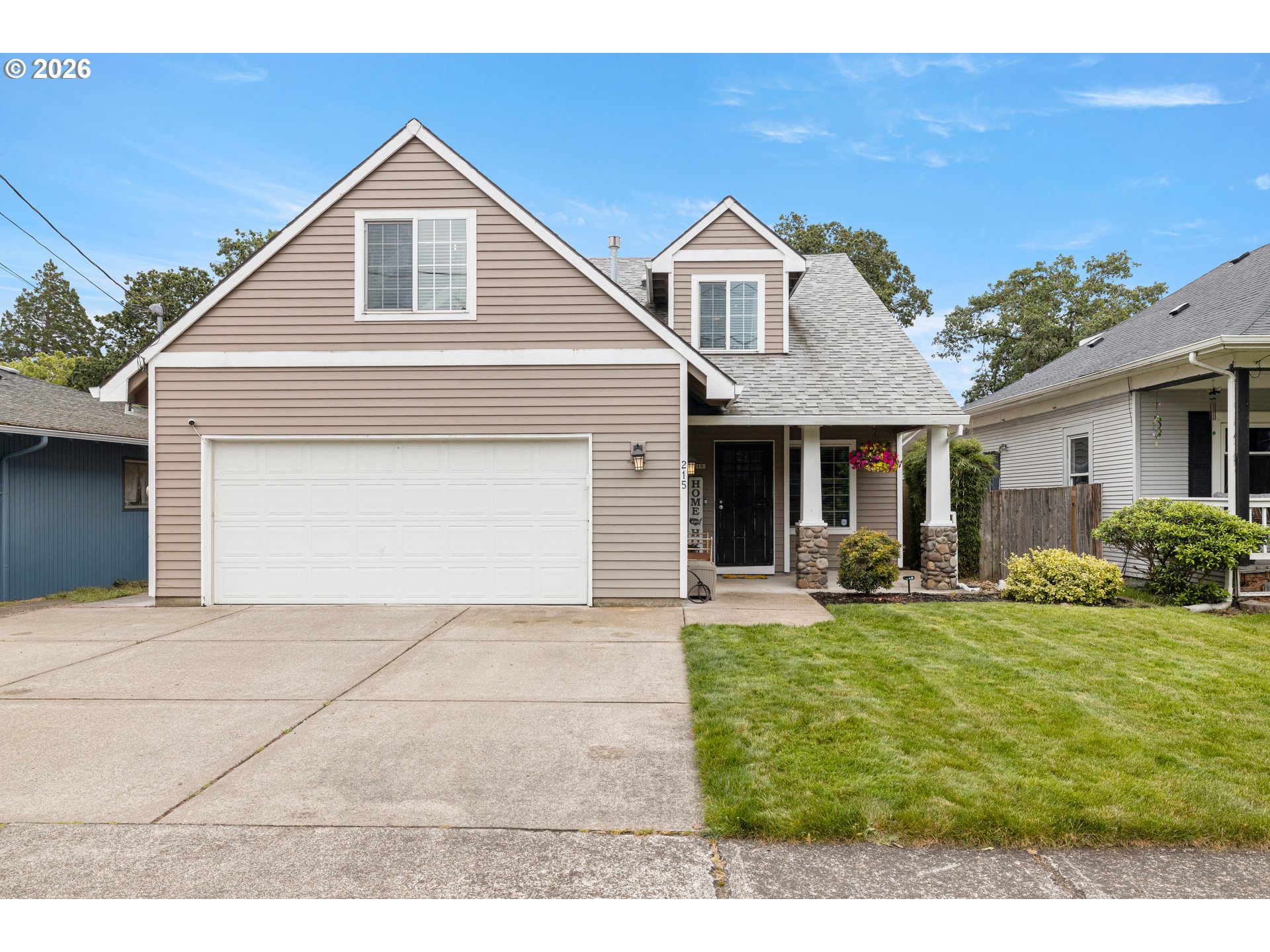 215 HEREFORD ST, Gladstone, OR 97027