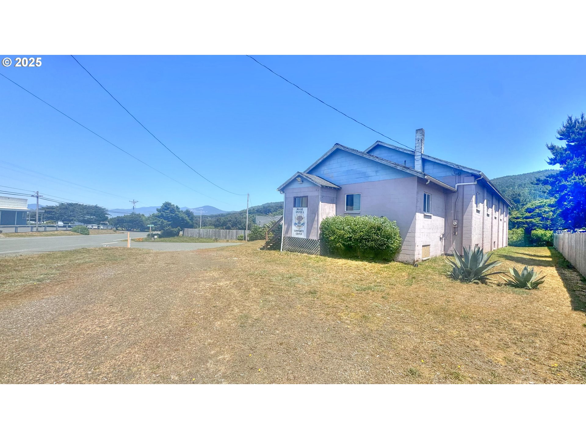 33043 NESIKA RD, GoldBeach, OR 97444