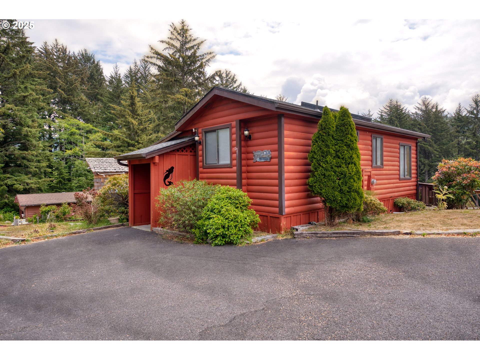 19921 WHALESHEAD RD, Brookings, OR 97415
