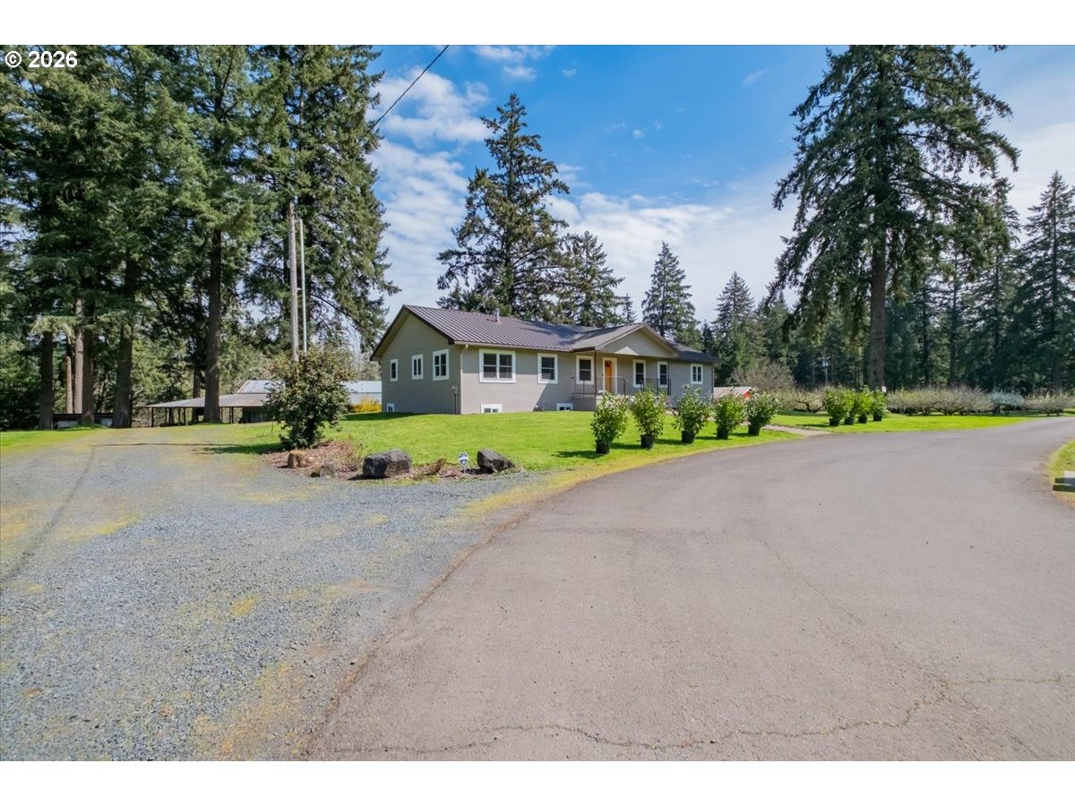 28095 SANTIAM HWY, SweetHome, OR 97386