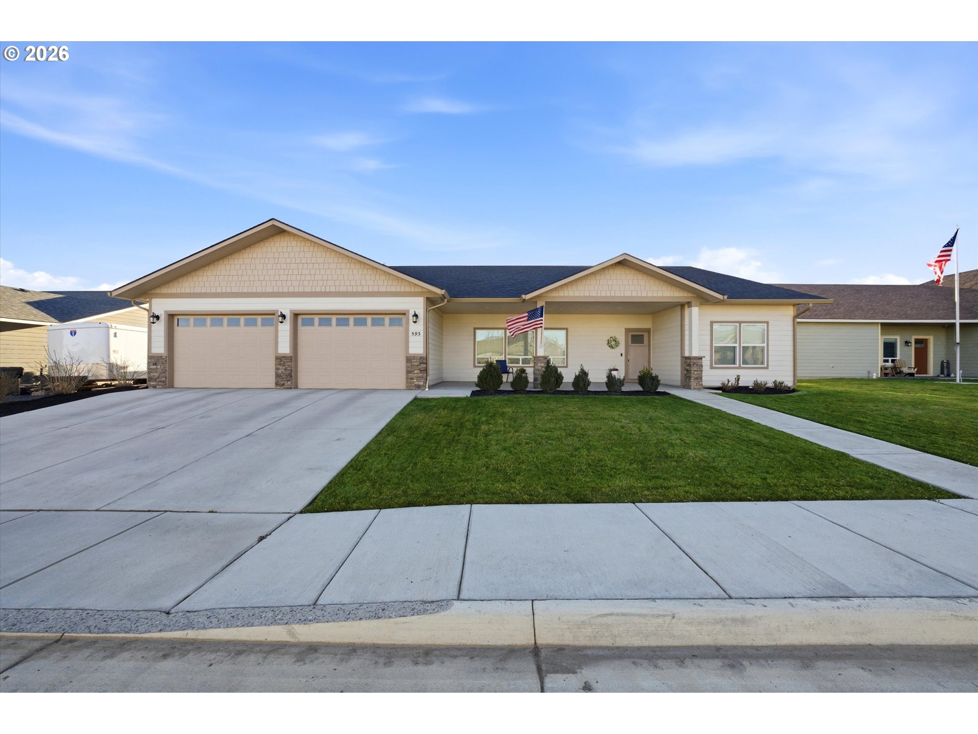 593 COTTONWOOD DR, Hermiston, OR 97838