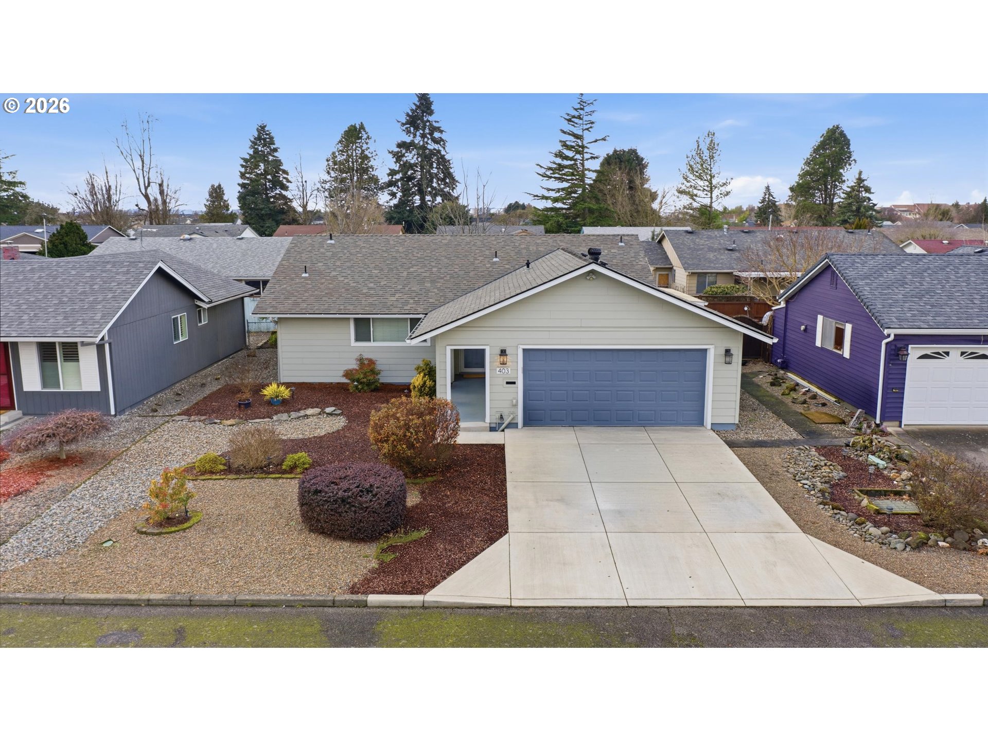 403 CLACKAMAS CIR, Woodburn, OR 97071