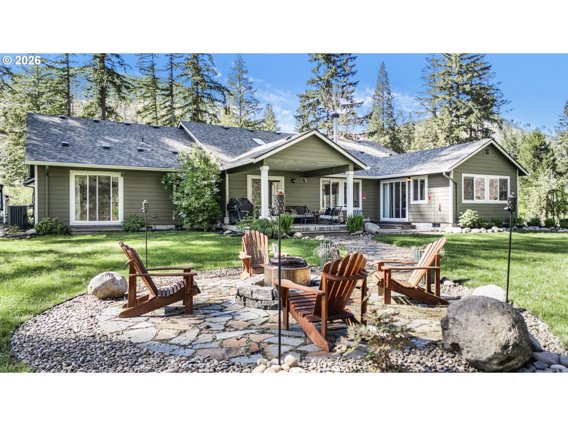 91403 Marbrook LN, BlueRiver, OR 97413