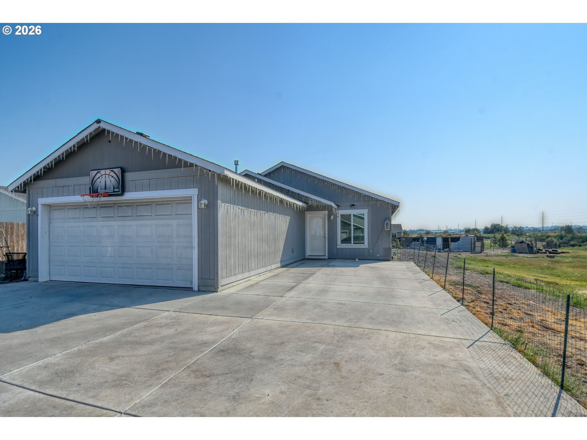 1447 KENNA DR, Hermiston, OR 97838