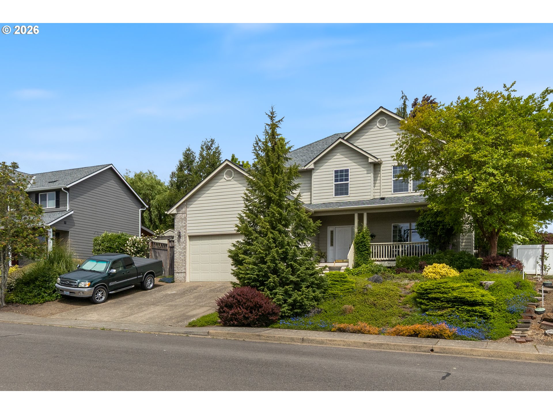 310 FOXGLOVE ST, Dallas, OR 97338