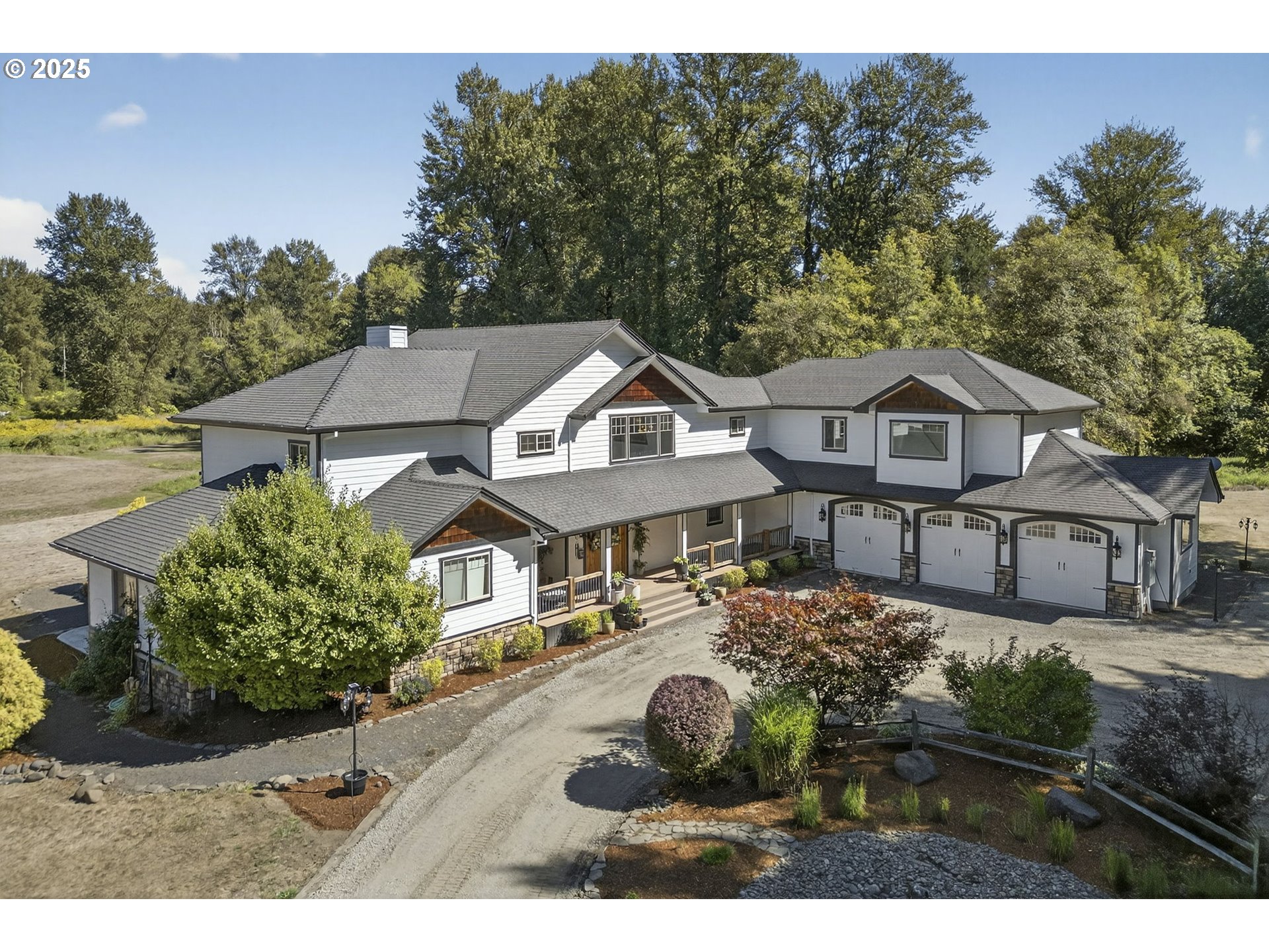 15047 MACKSBURG RD, Molalla, OR 97038