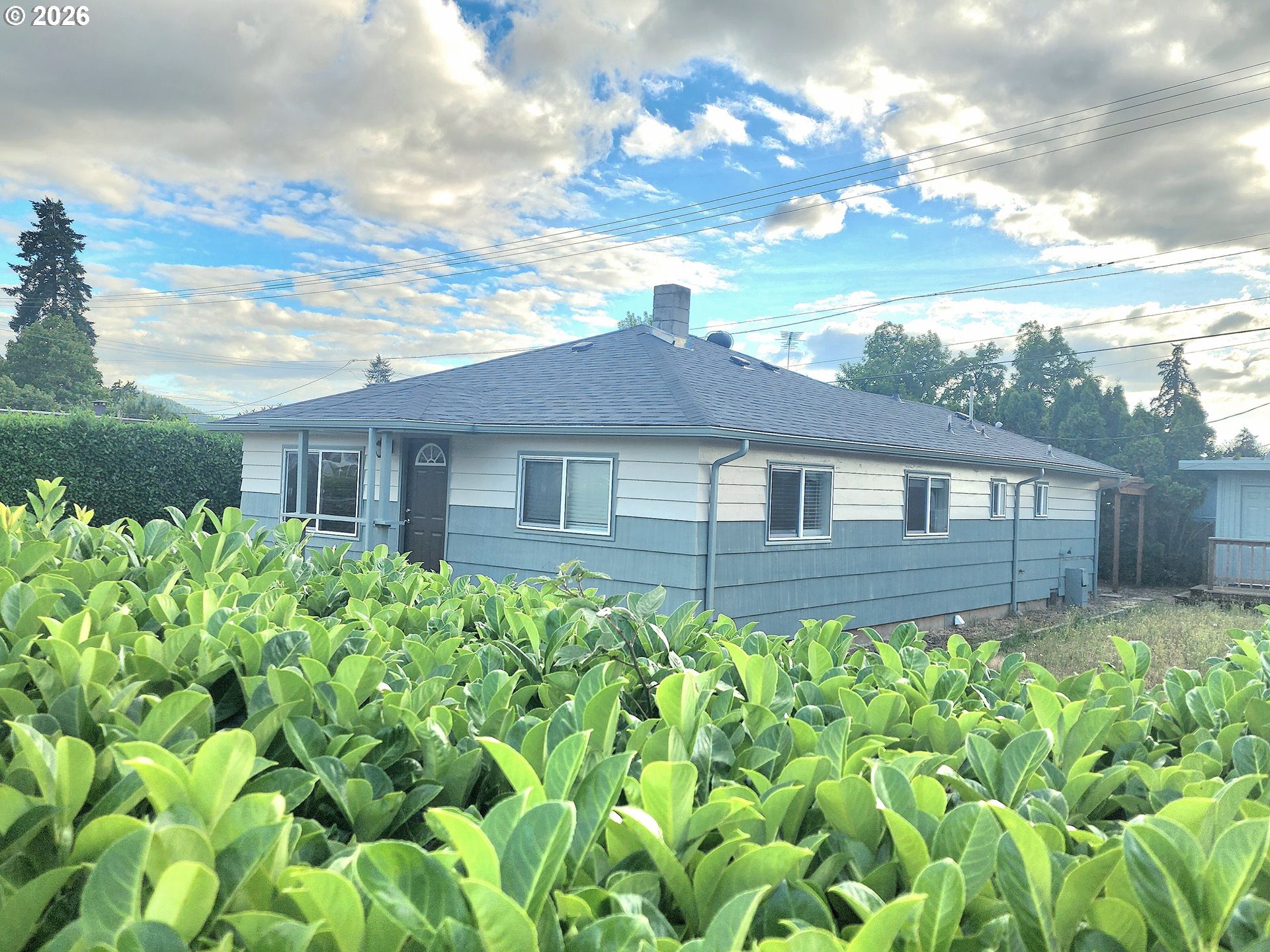 672 51ST ST, Springfield, OR 97478