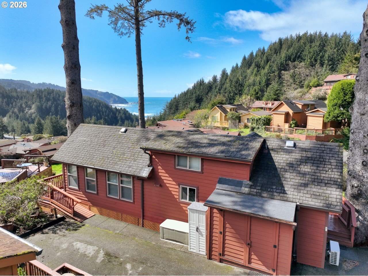 19921 WHALESHEAD RD, Brookings, OR 97415