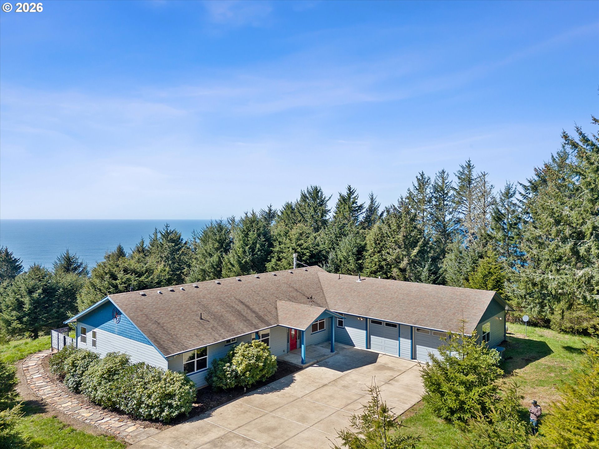 90 CAPE FOULWEATHER LN, OtterRock, OR 97369