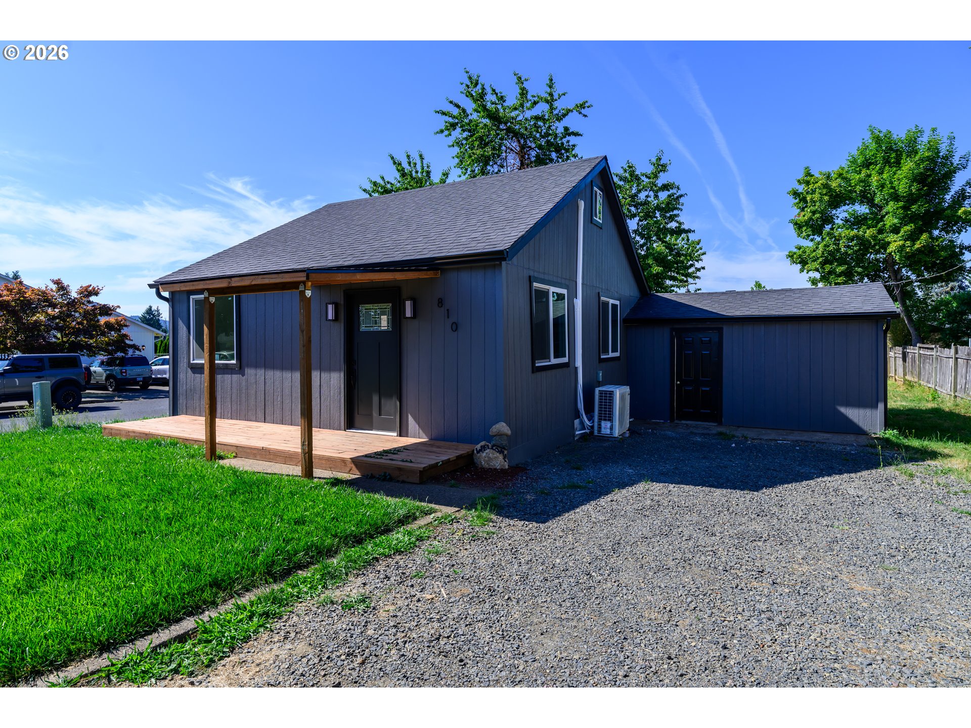 810 JOHNSON AVE, CottageGrove, OR 97424