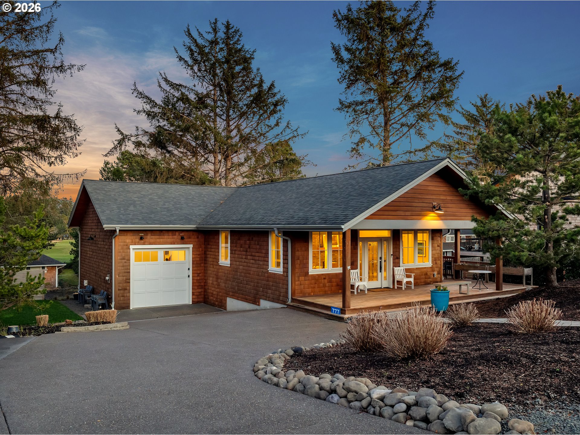 777 MARION AVE, Gearhart, OR 97138