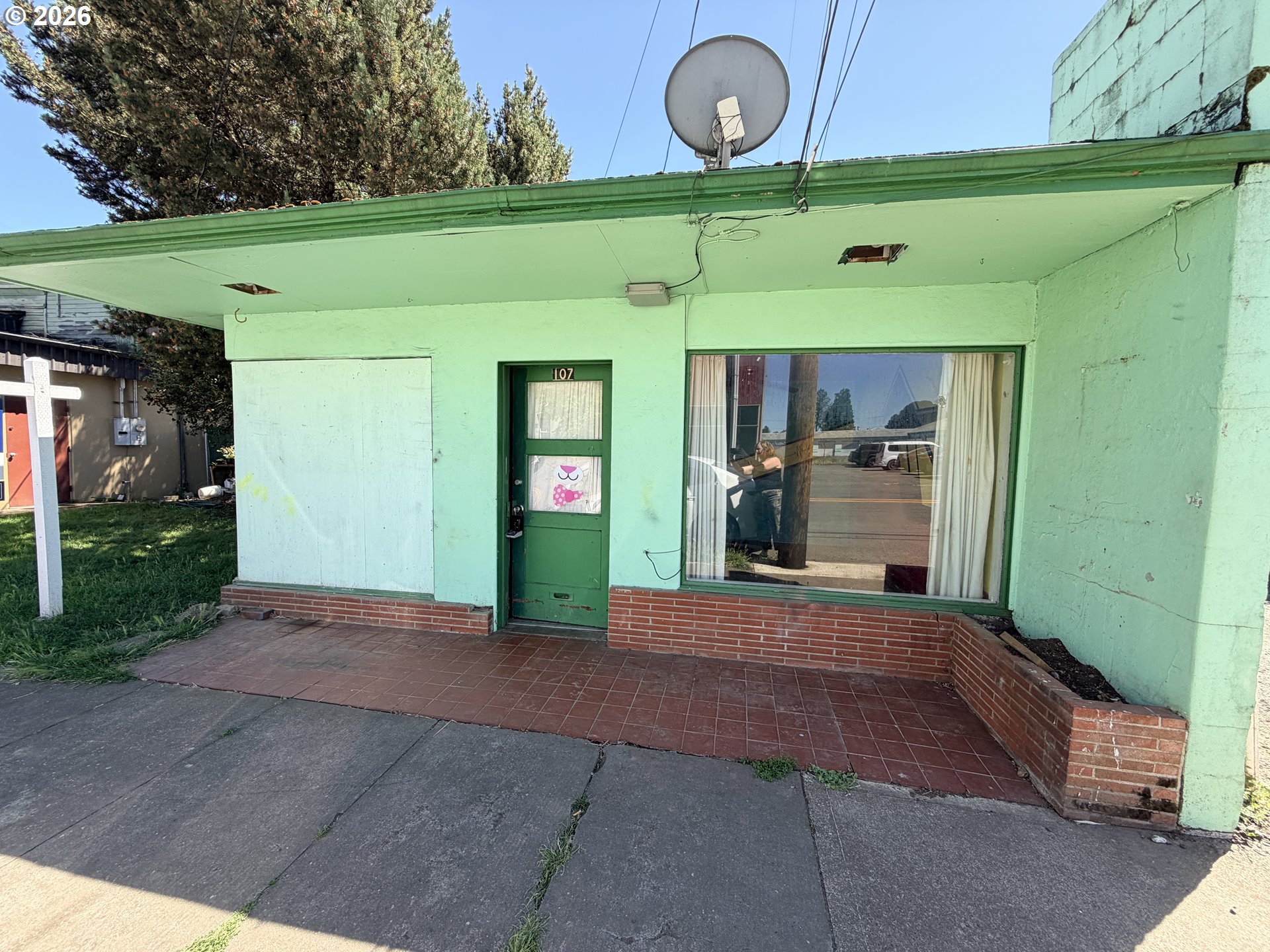 107 5TH ST, Amity, OR 97101