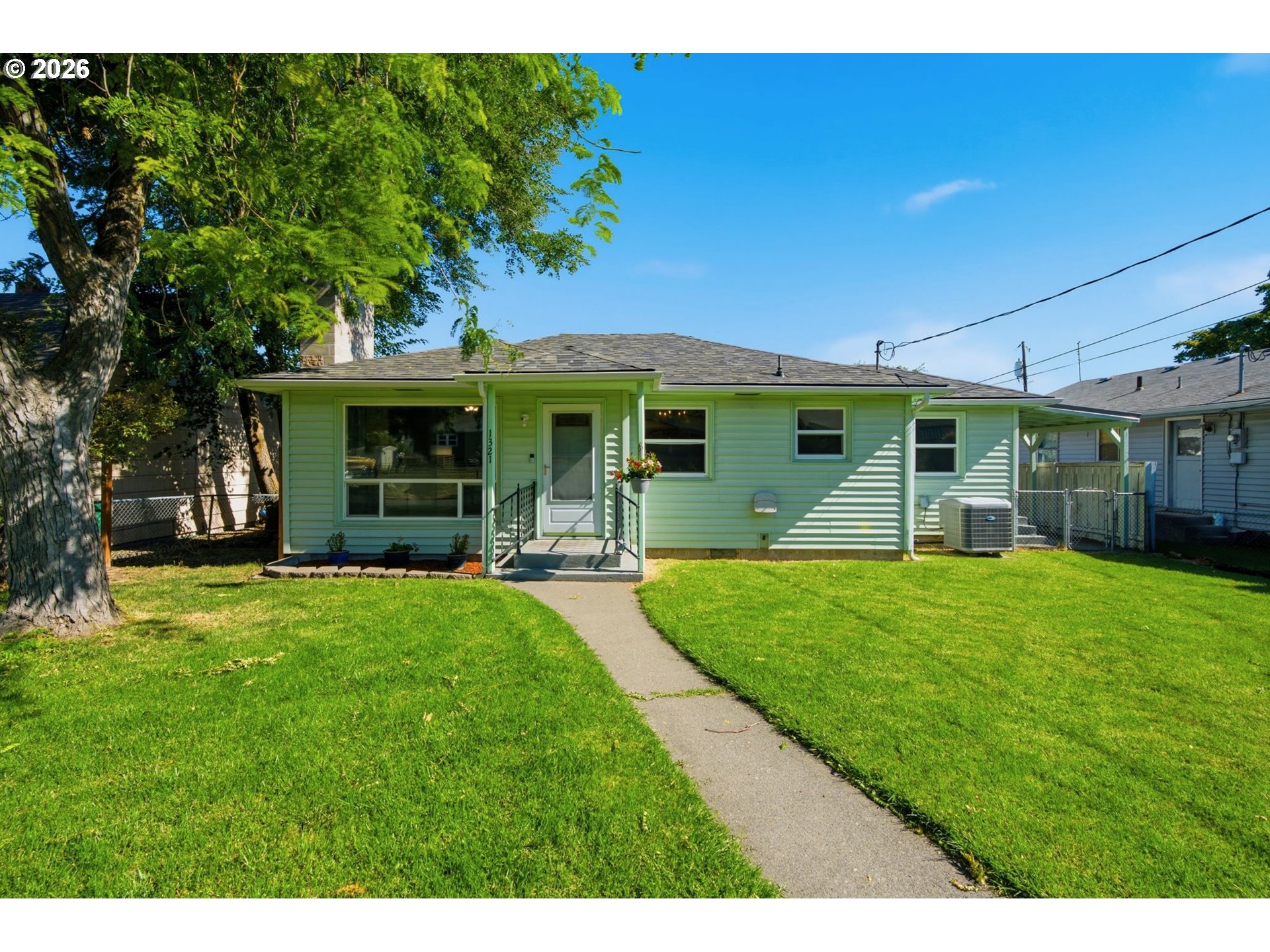 1321 13TH ST, TheDalles, OR 97058