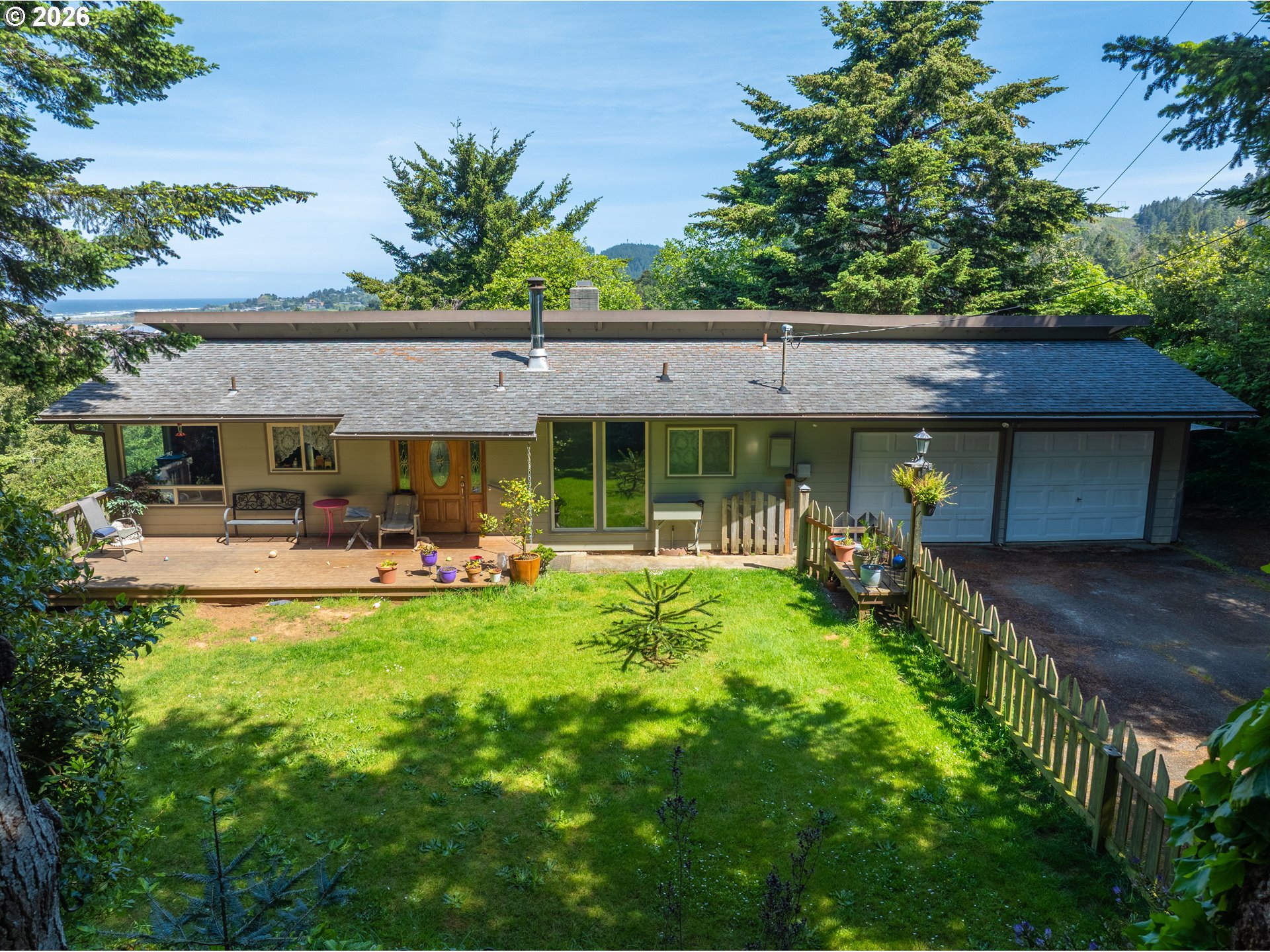 94268 6TH ST, GoldBeach, OR 97444