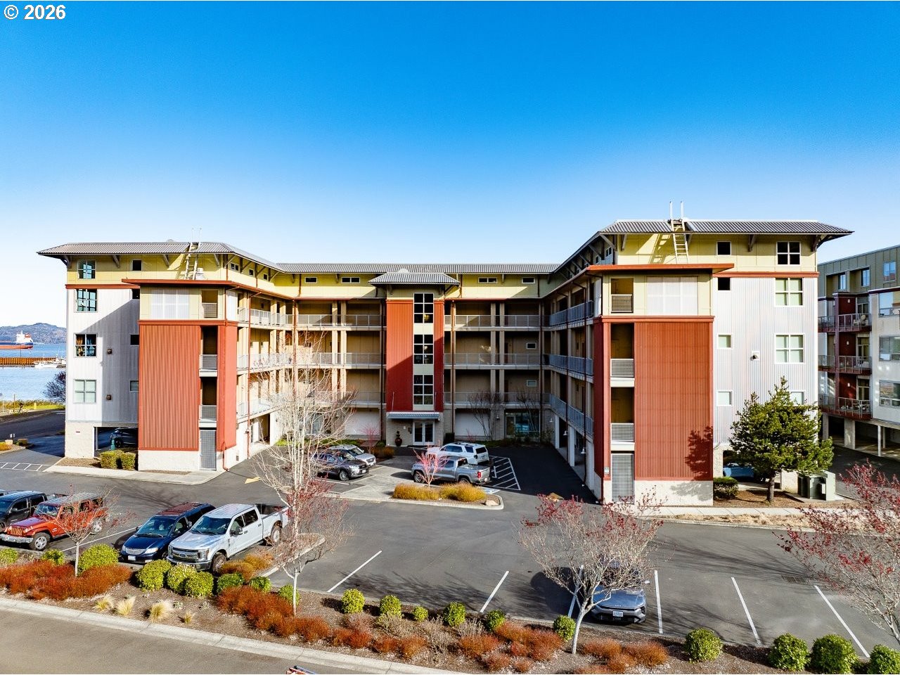 3930 ABBEY LN, Astoria, OR 97103