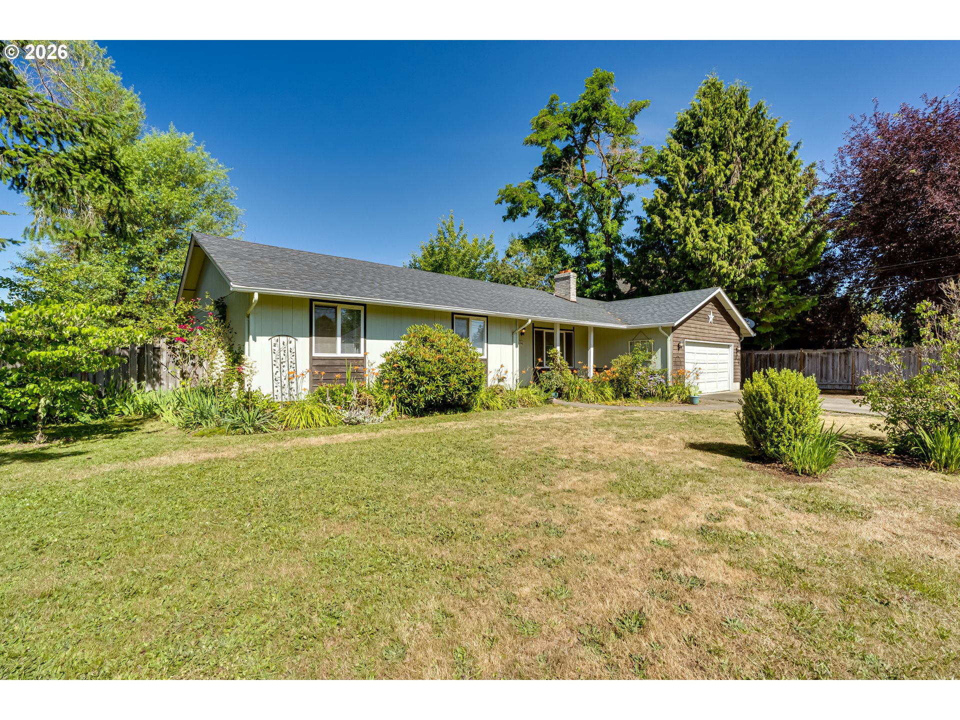 25246 BOLTON RD, Veneta, OR 97487