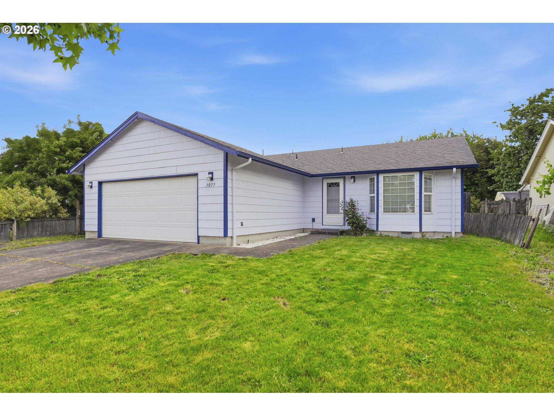1077 10TH ST, Lebanon, OR 97355