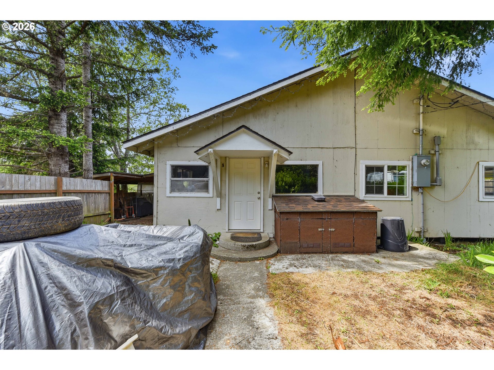 64426 PENNY RD, CoosBay, OR 97420