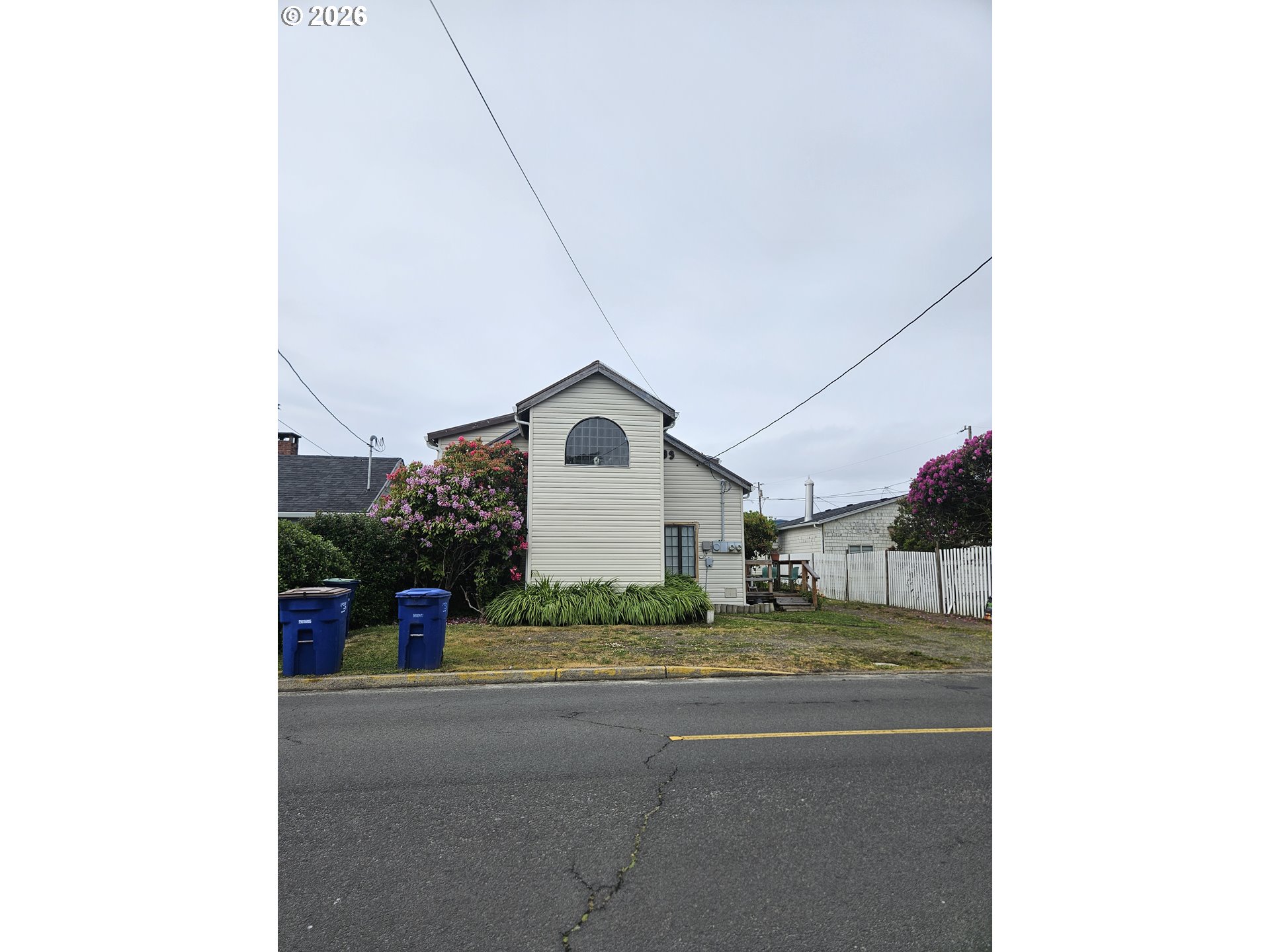1433 17TH ST, LincolnCity, OR 97367
