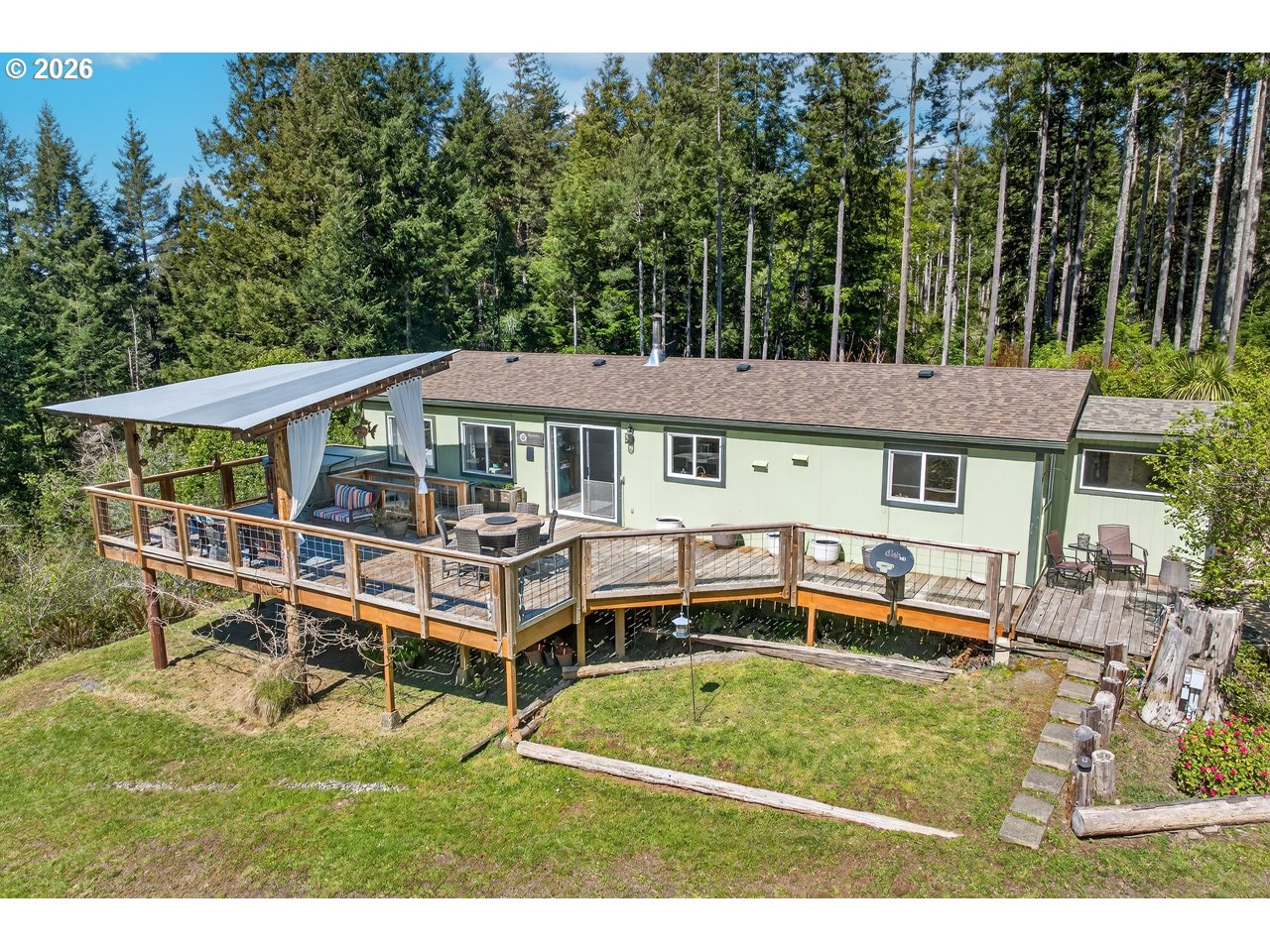 88190 DEW VALLEY LN, Bandon, OR 97411