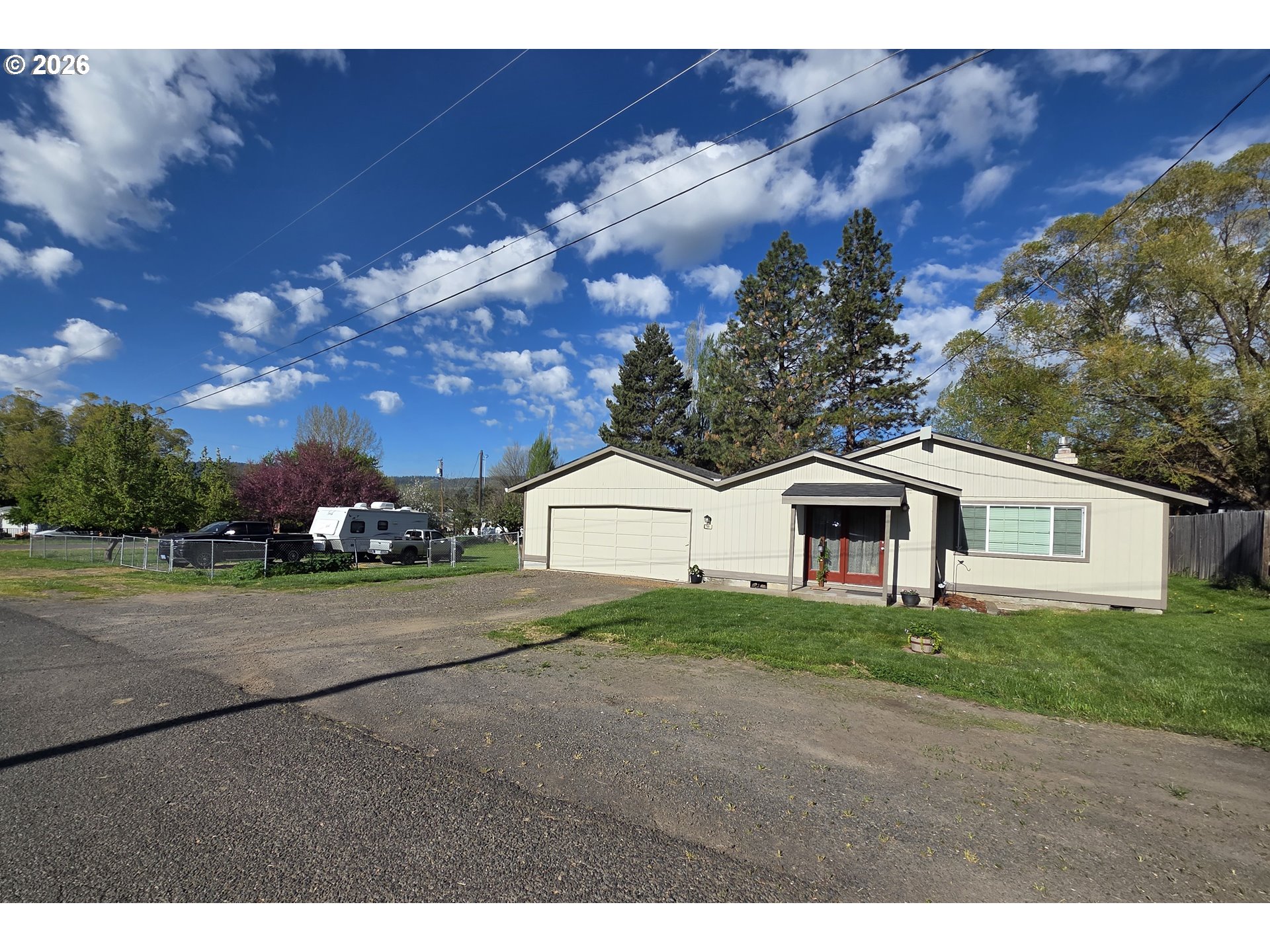 740 11TH AVE, Elgin, OR 97827