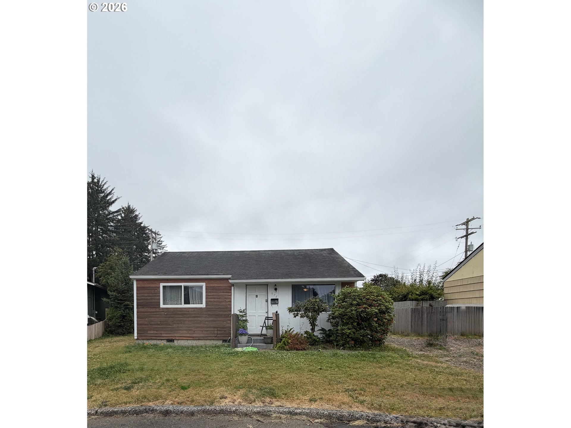 678 ALDER PL, Reedsport, OR 97467