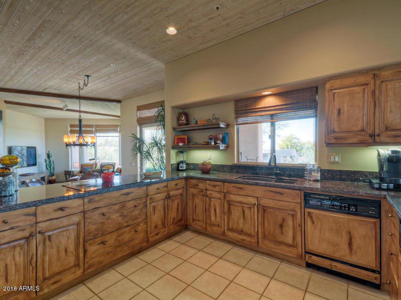 10620 E Honey Mesquite-MLS_Size-006-7-Ki