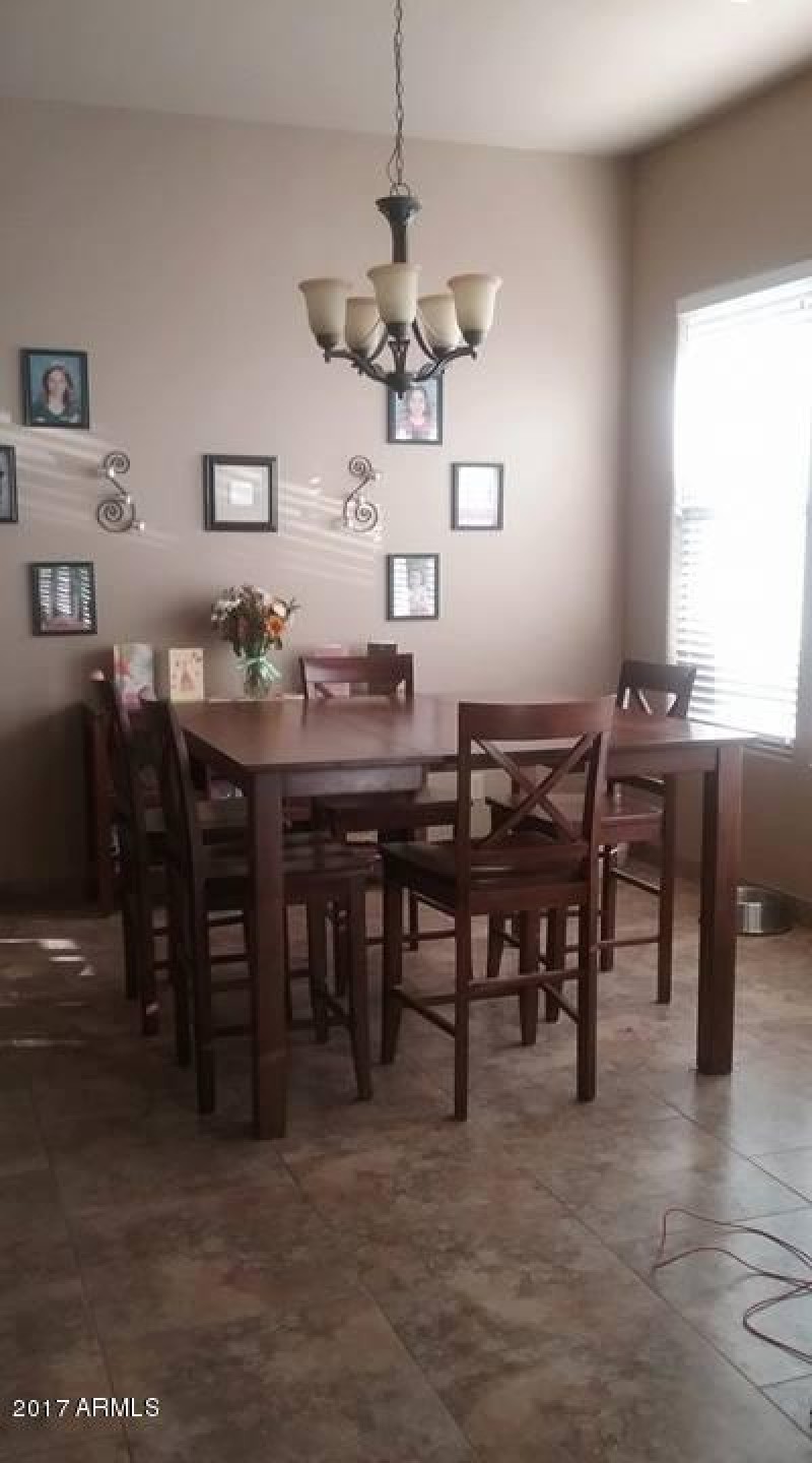 Dining area off kitchen