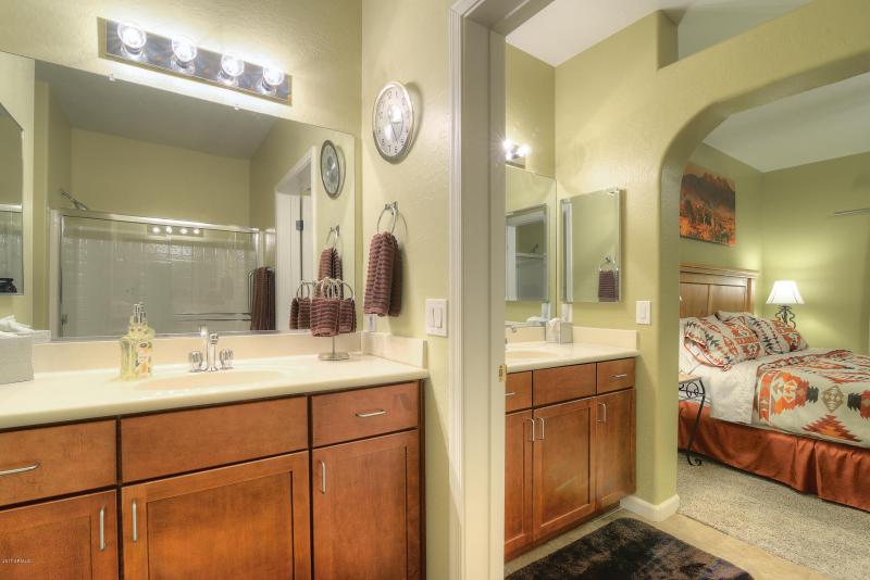 16307 E Arrow Dr Unit 106 (28)