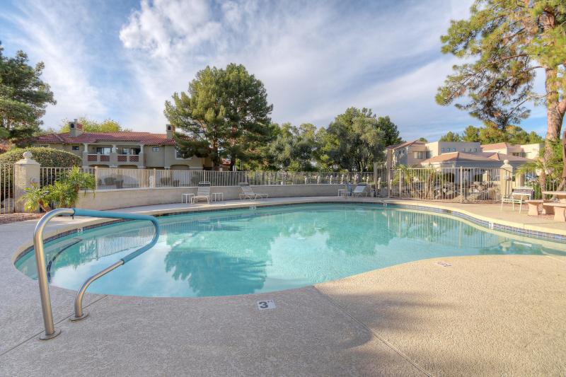 8300 E Via De Ventura 1006-MLS_Size-023-