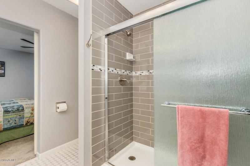 Pueblo primary shower