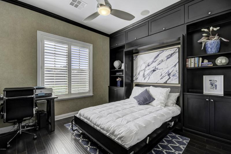 Bedroom with Murphy Bed