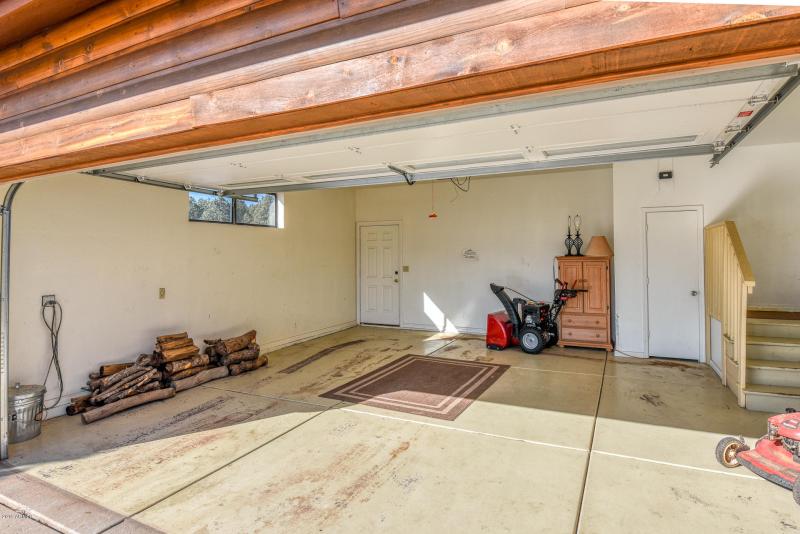 8950 W Antoinette Way-0064