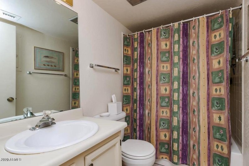 524E3F01-13AF-45AE-BCD7-5800D8709ECA