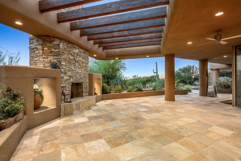 021_Fireplace Patios