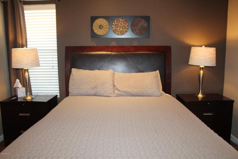 Master Bedroom with Queen Size Bed