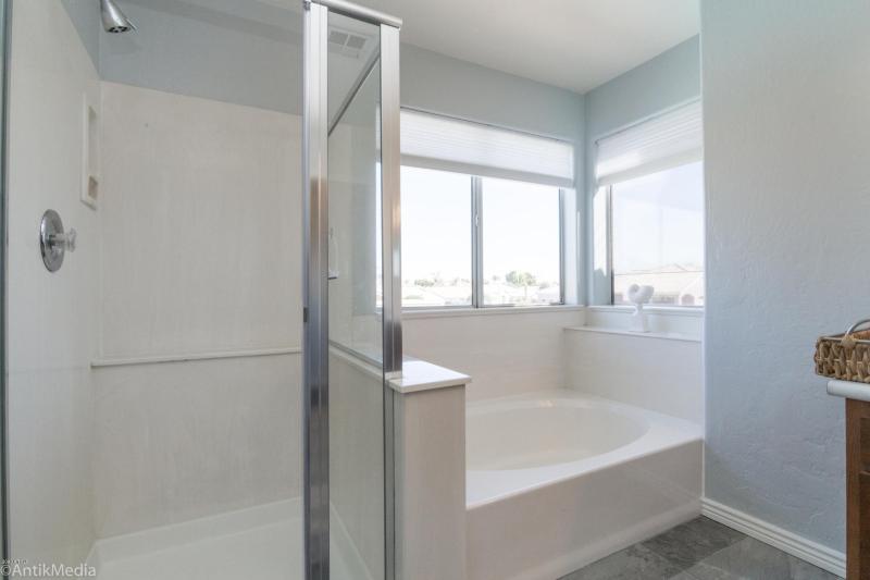 20171019004859864091000000-o