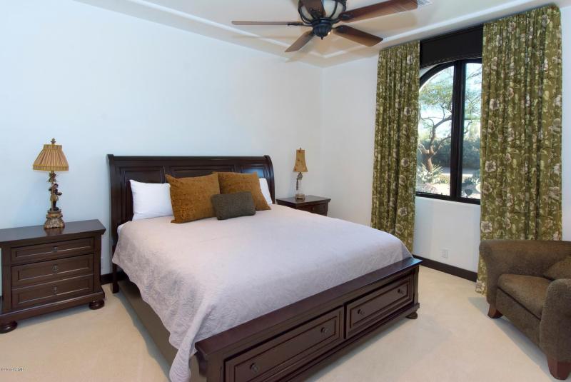 3RD BEDROOM IN MAIN HOUSE